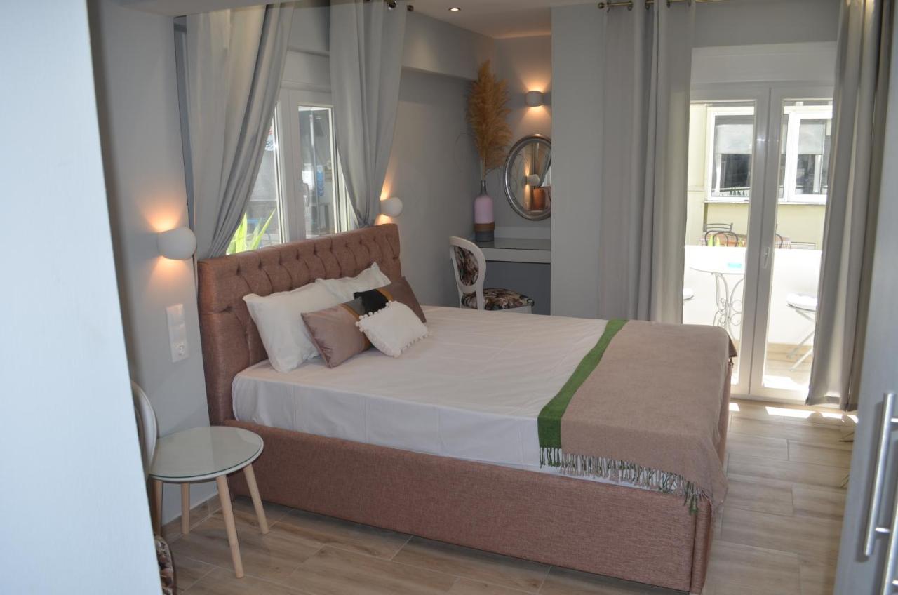 مدينة سكياثوس Kastro Luxury Studios And Mezonette المظهر الخارجي الصورة