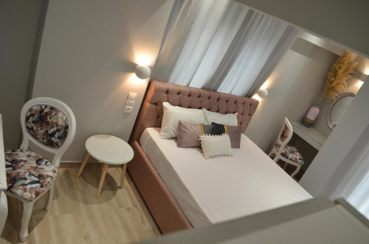 مدينة سكياثوس Kastro Luxury Studios And Mezonette المظهر الخارجي الصورة